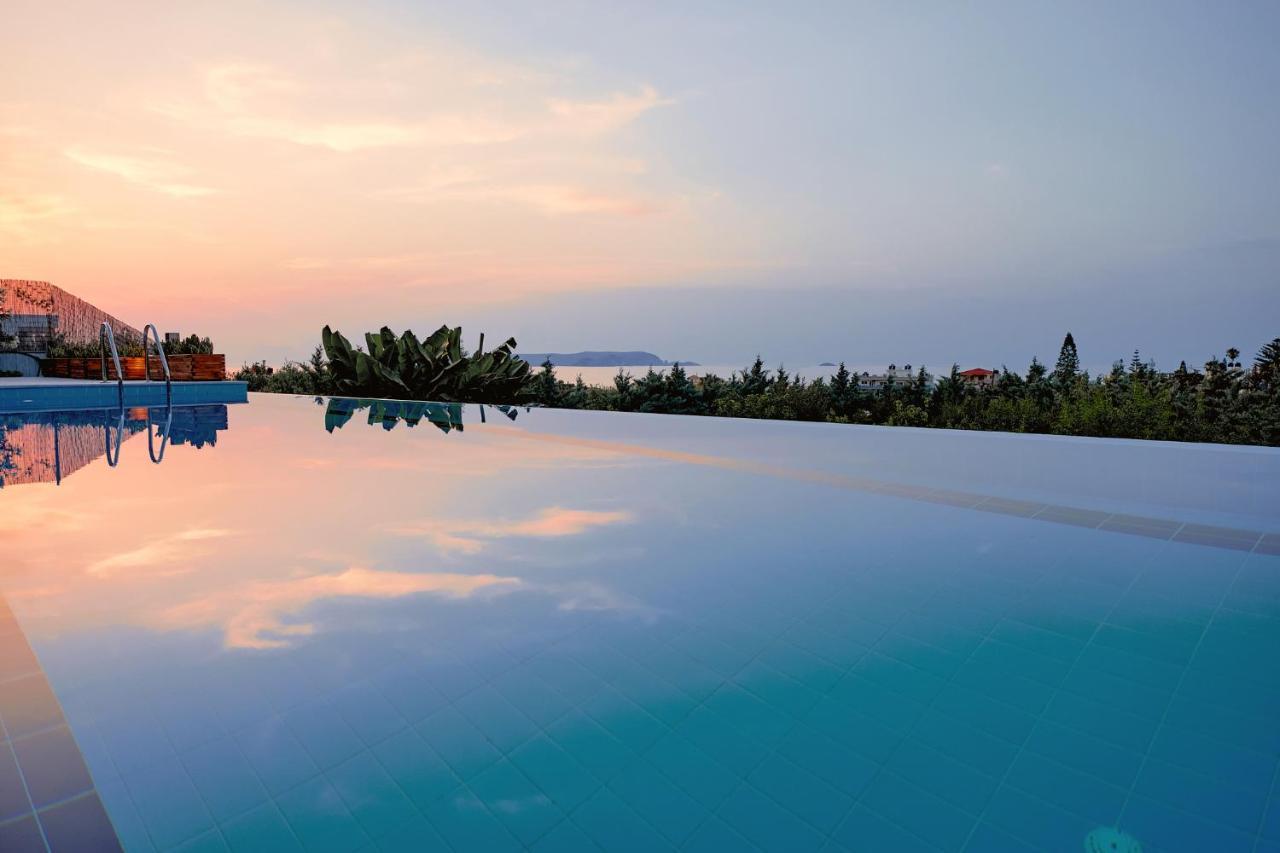 Four Seasons Private Villa - Seaview - Big Heated Pool - Gym - Sport Activities ゴウヴァイ エクステリア 写真