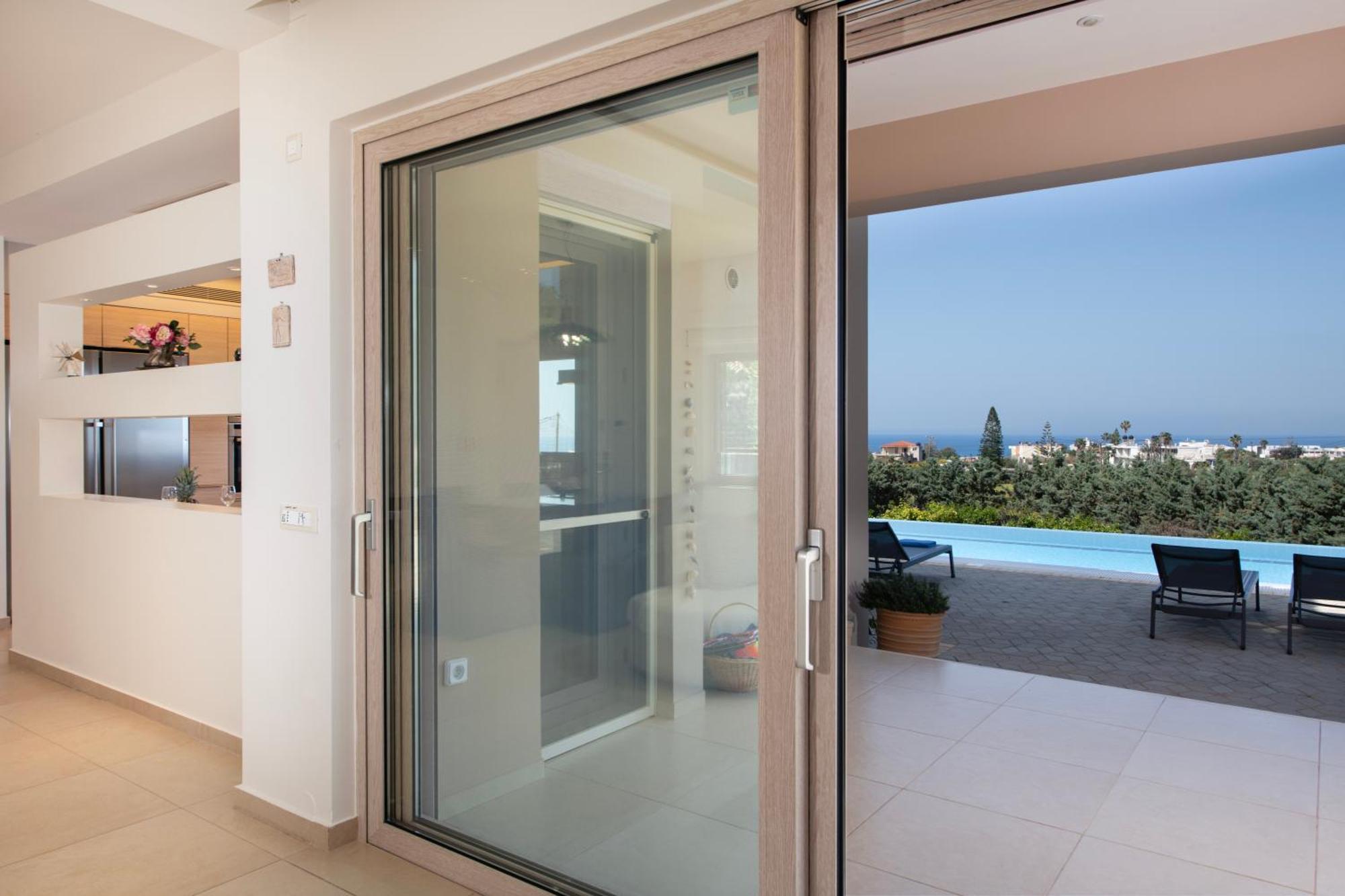 Four Seasons Private Villa - Seaview - Big Heated Pool - Gym - Sport Activities ゴウヴァイ エクステリア 写真