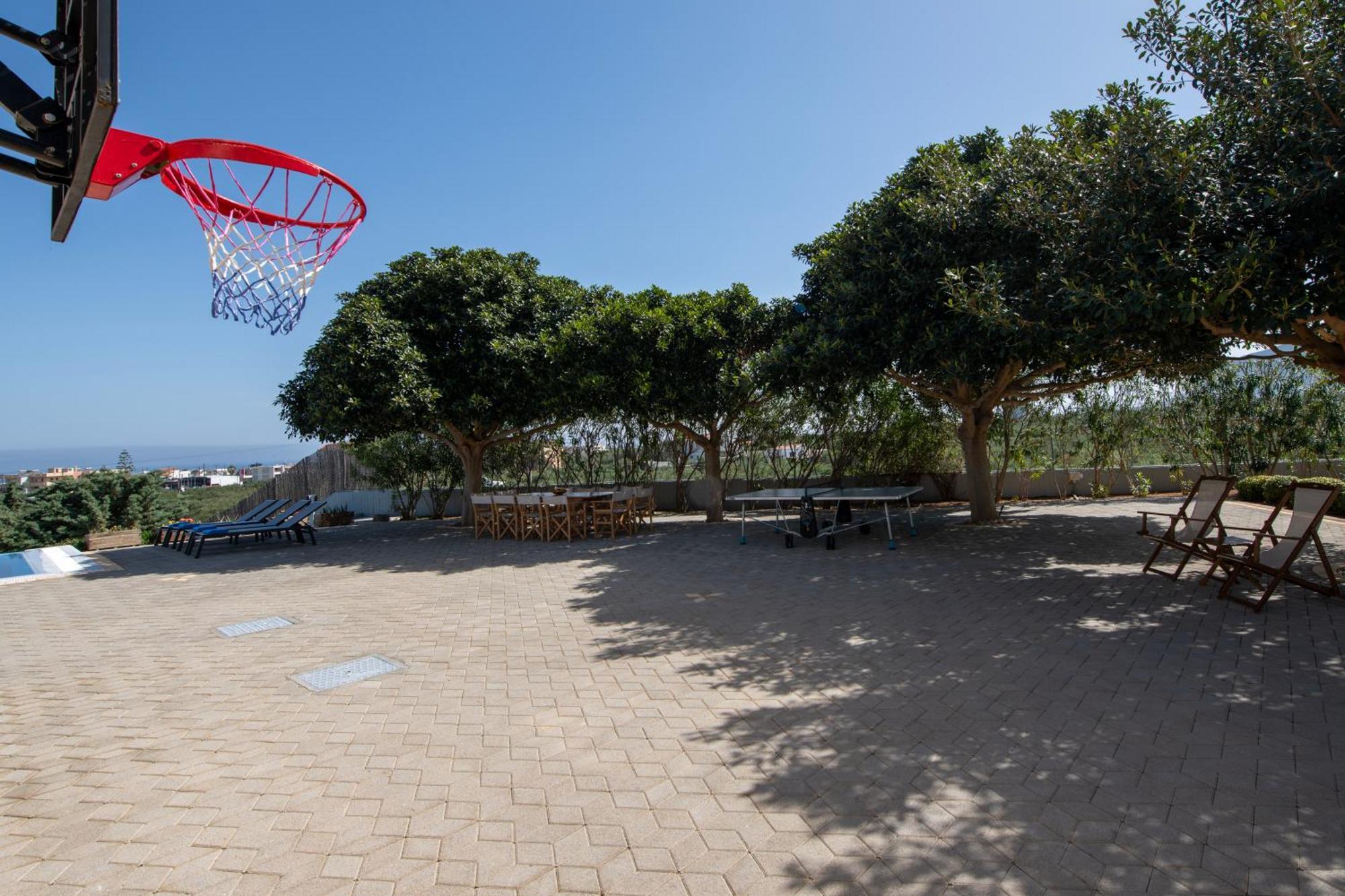 Four Seasons Private Villa - Seaview - Big Heated Pool - Gym - Sport Activities ゴウヴァイ エクステリア 写真